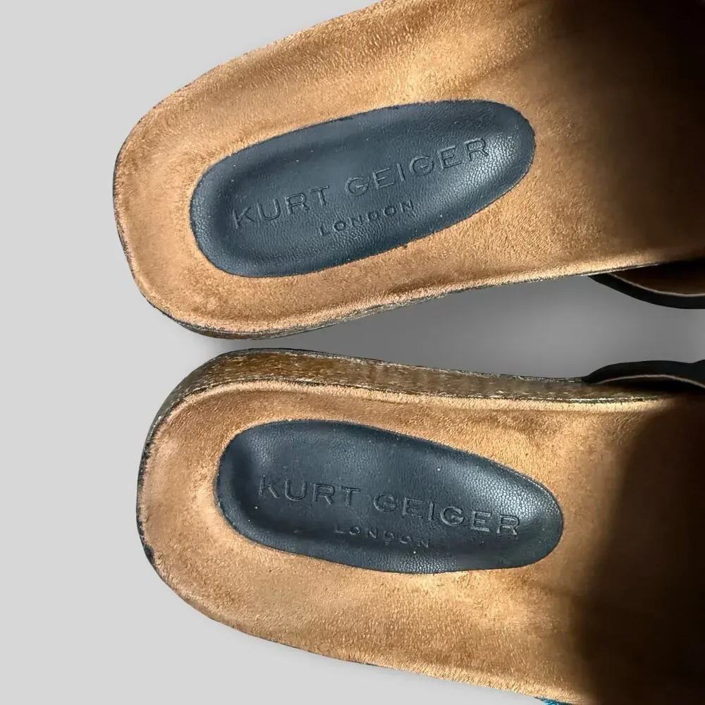 Kurt Geiger London Ozark Chain Slides - Picture 5 of 7